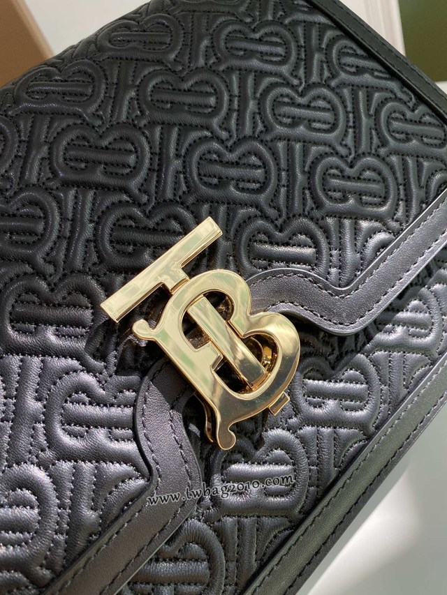 Burberry專門店新款中號TB刺繡絎縫鎖扣包 巴寶莉羔羊皮鏈條單肩斜挎女包 yxb1169